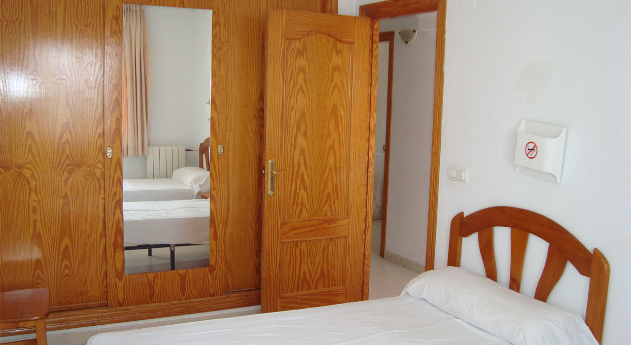 Primavera Loix Aparthotel